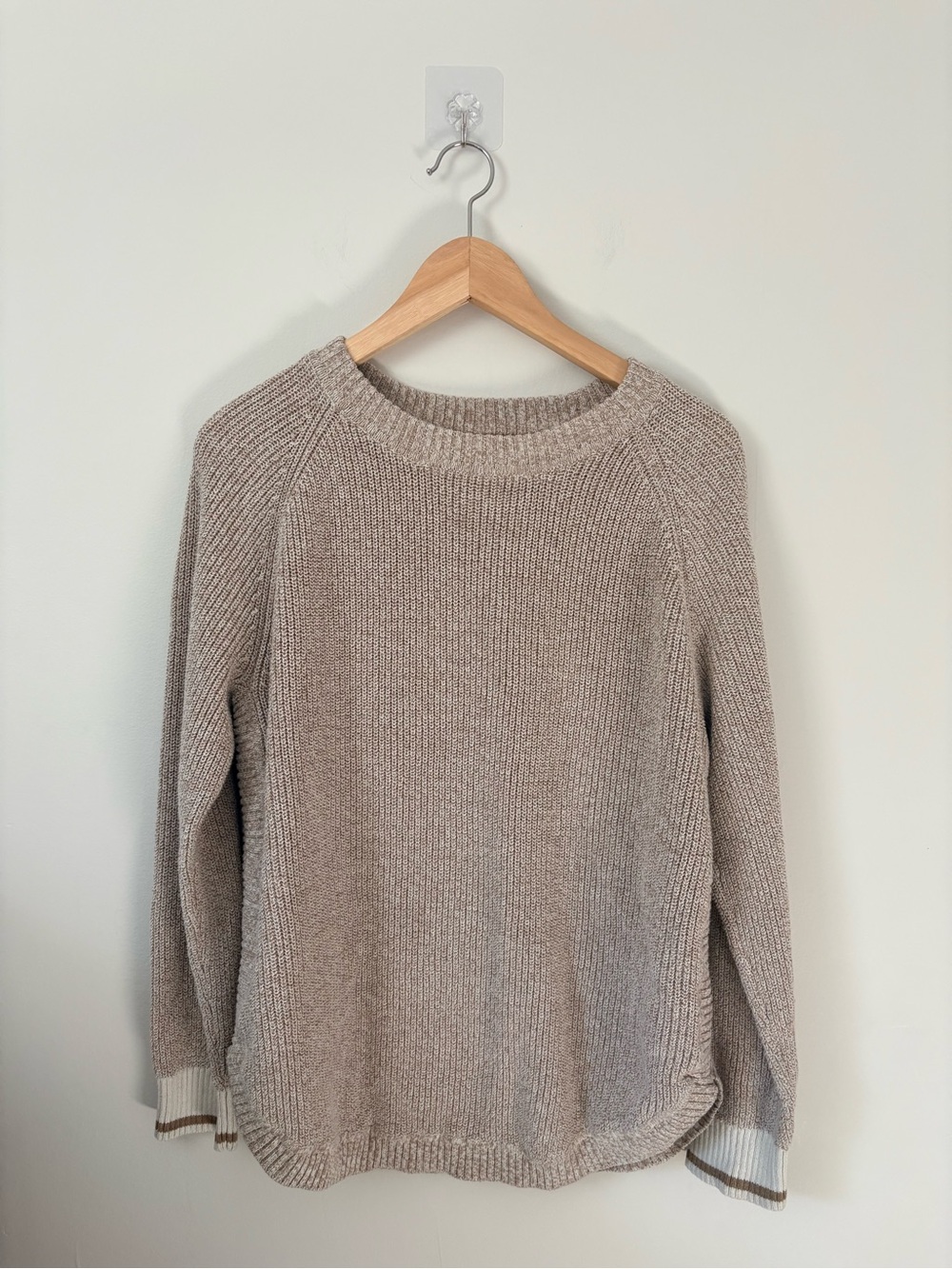 Roots Cabin Chunky Cotton Blend Crewneck Sweater | Oatmeal | Small - Picture 2 of 10